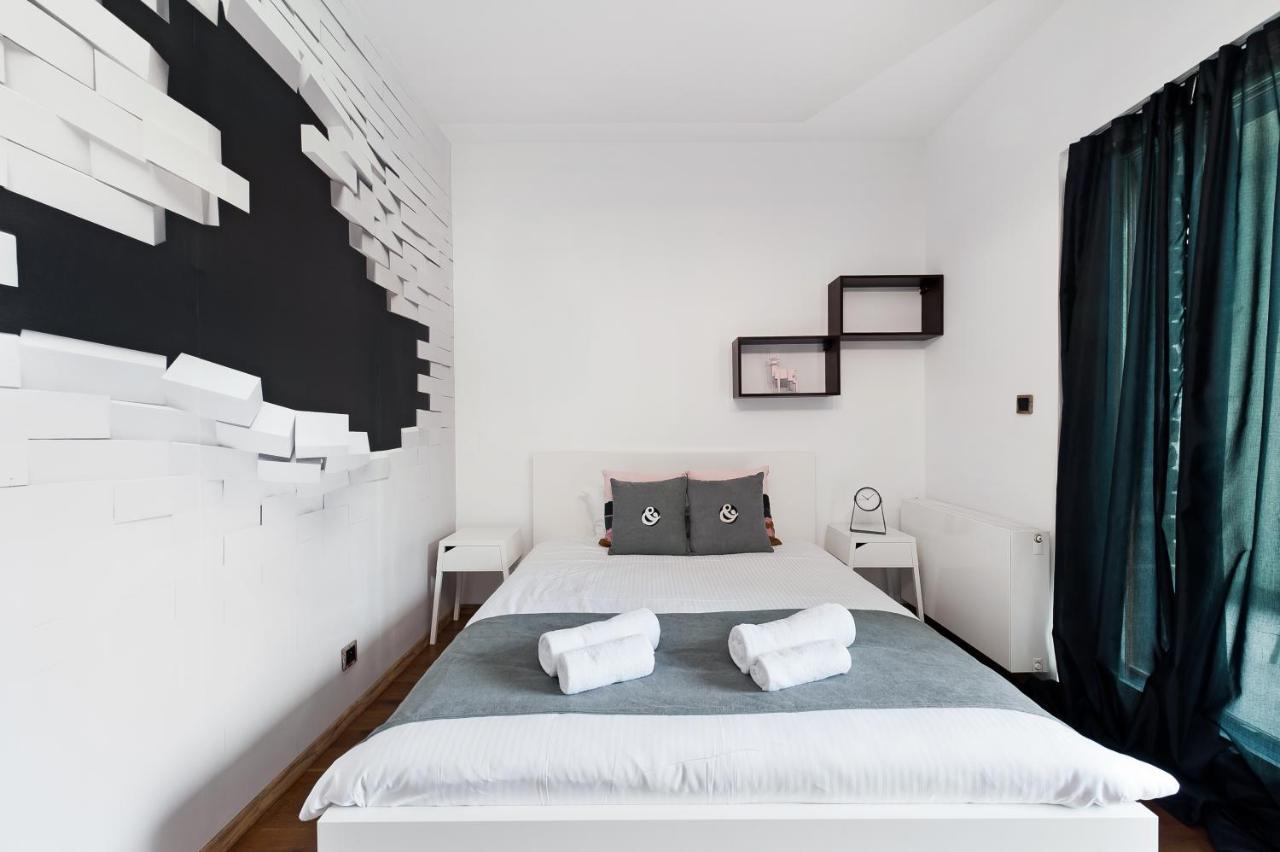 Central Apartments By Bed&Bath Cracóvia Exterior foto